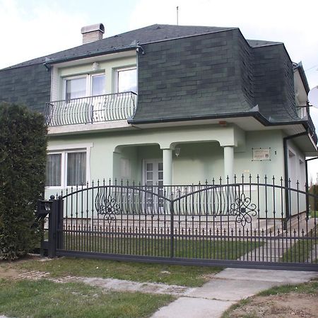 Orwa apartmanok - Cédrus köz Zalakaros Extérieur photo